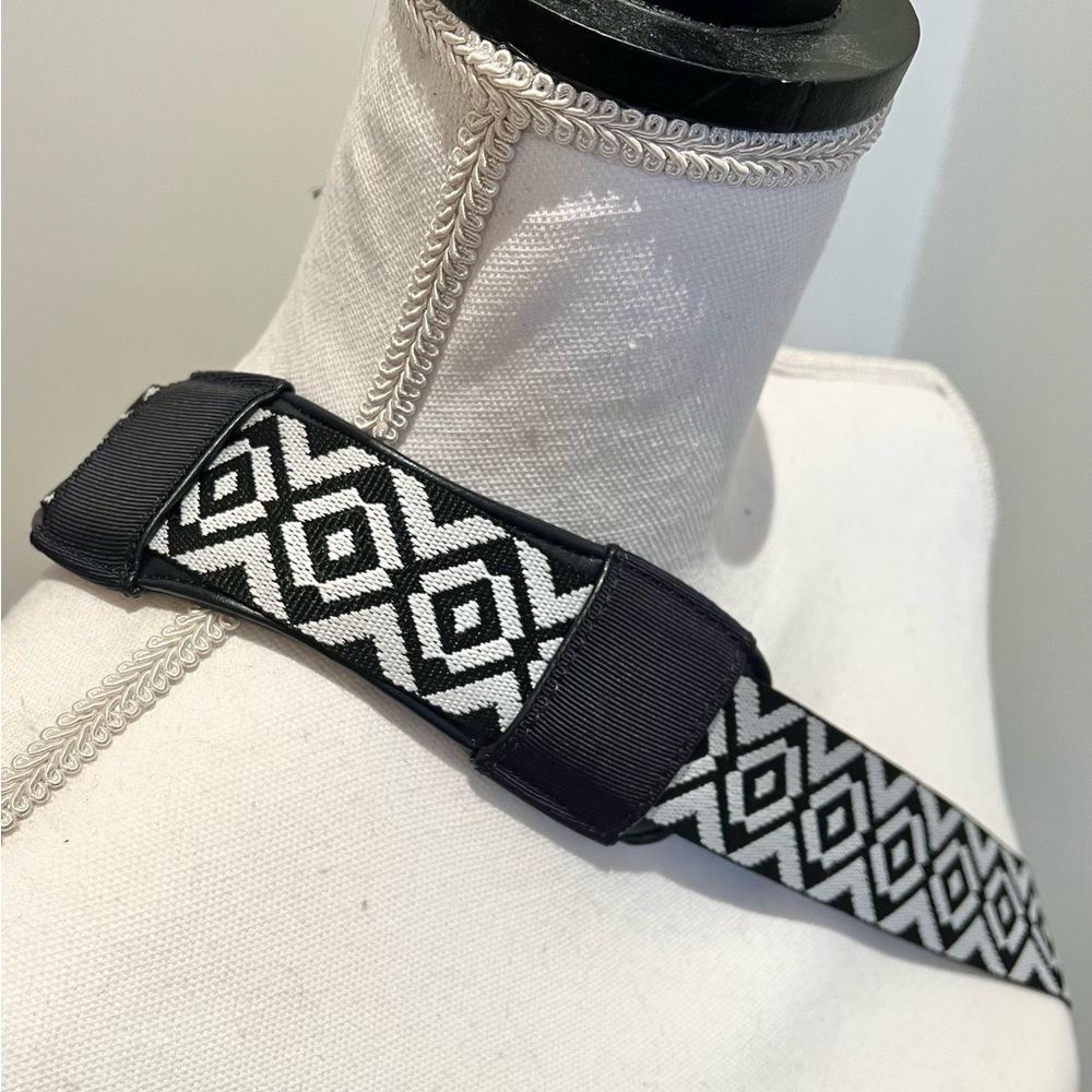 🤩 NWT Lululemon Diversity Bag Winged Mosaic White Naval Blue - Picture 8 of 16